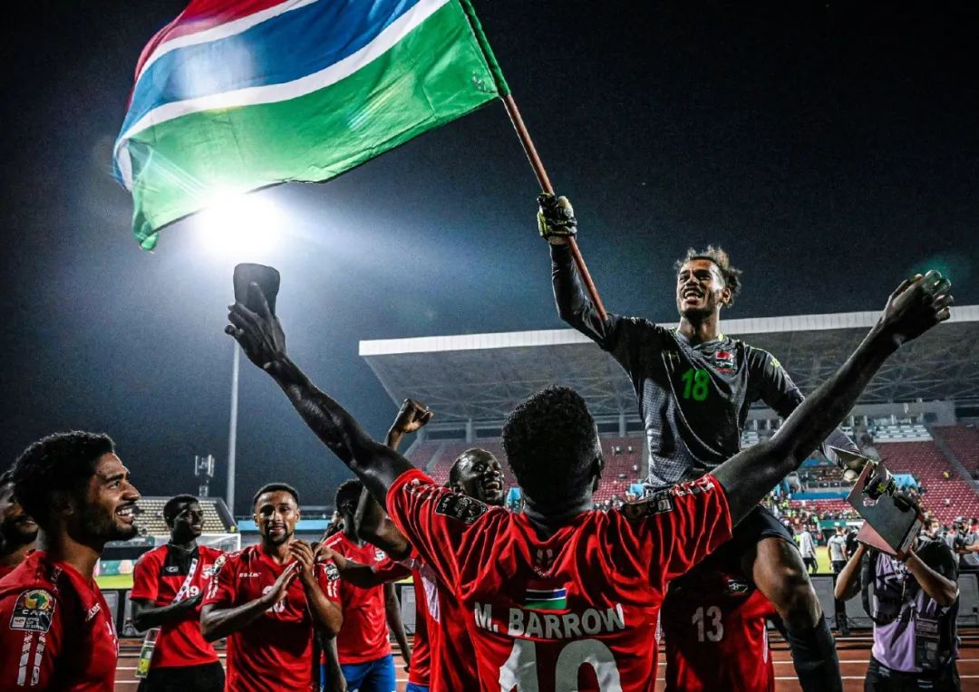 面对三名打 面对三名打